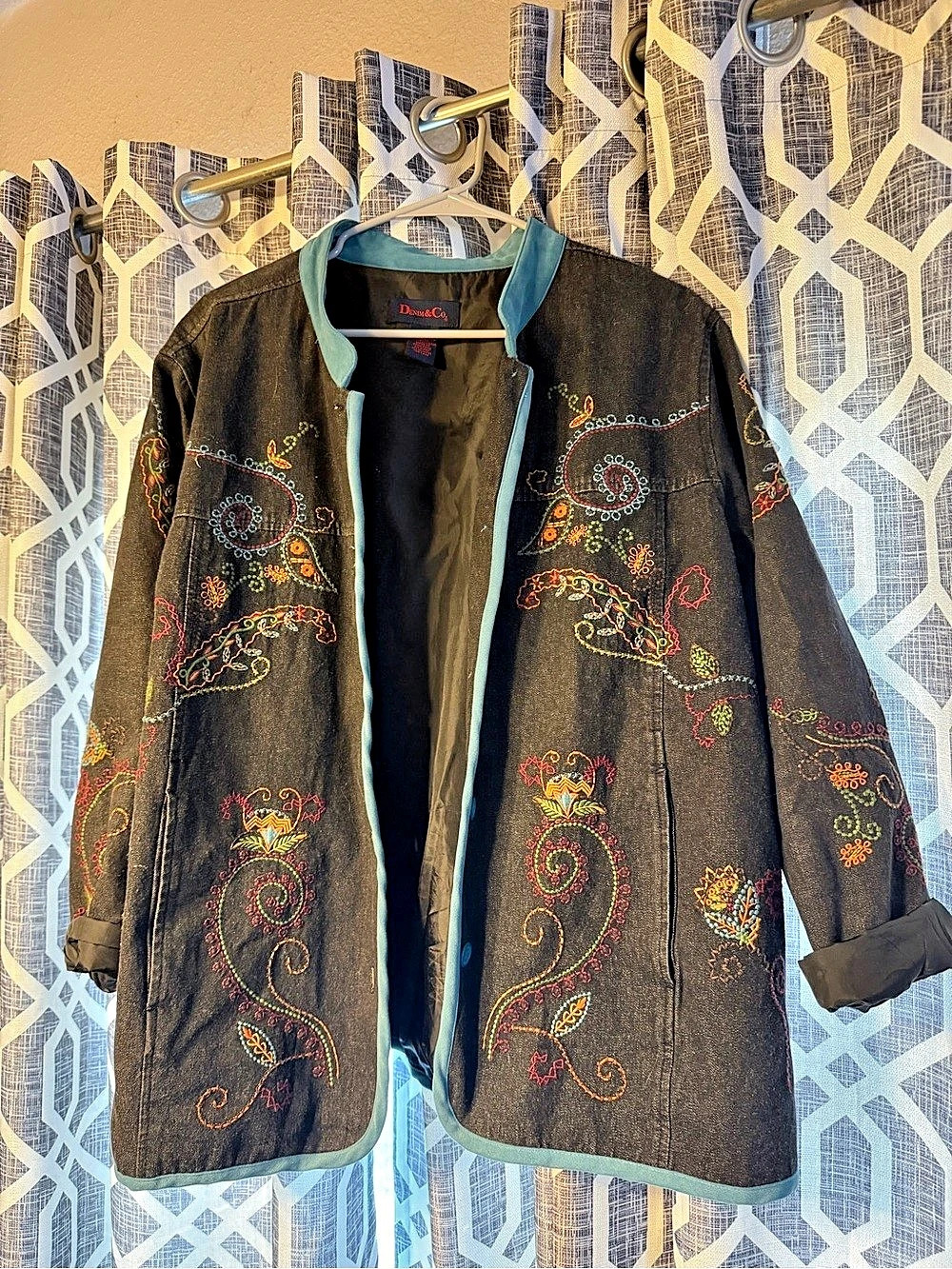 Denim & Co. Embroidered Paisley Jacket in Black & Green Like New